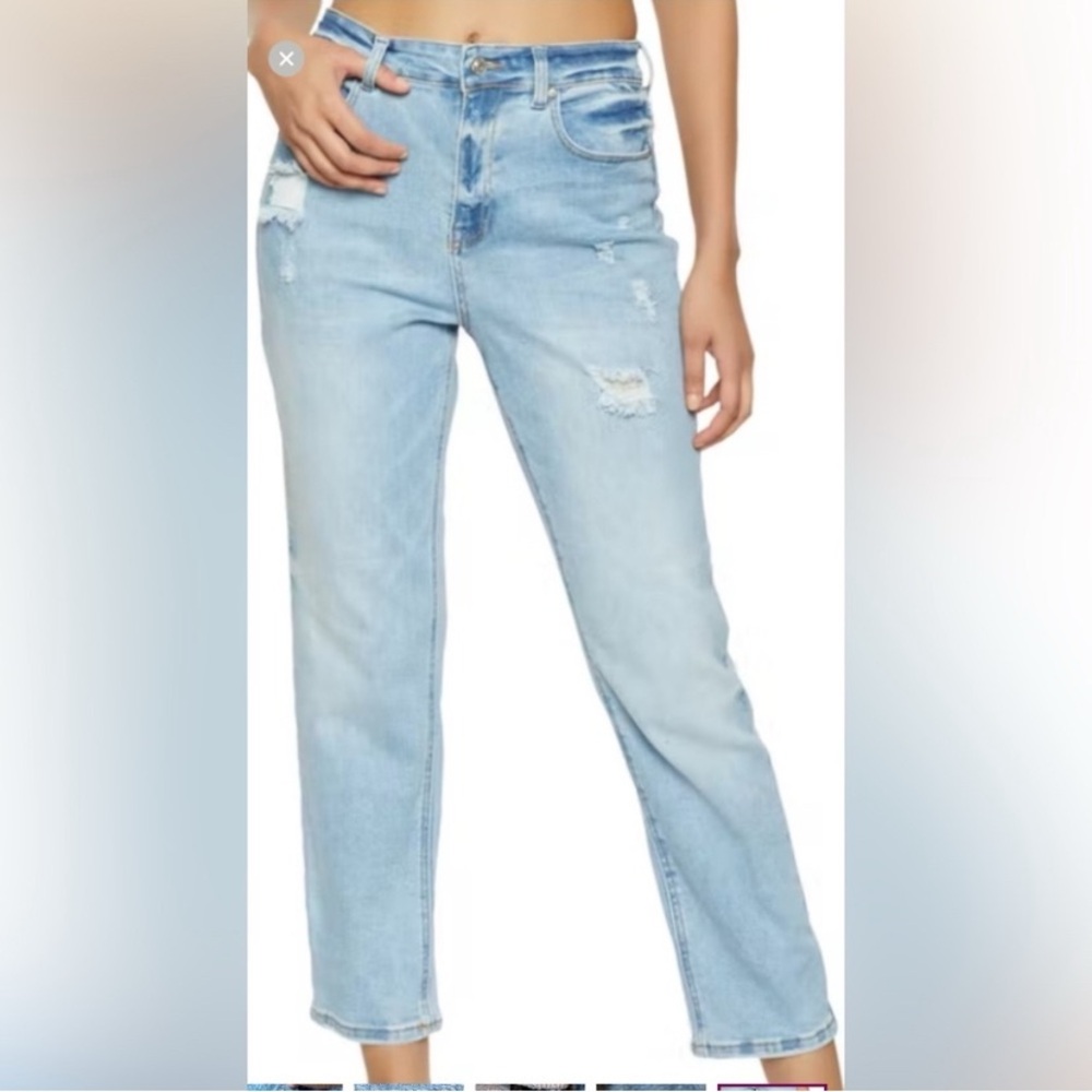 Wax Jean L.A. Straight Leg Jeans with Distressing & Classic Fit EUC